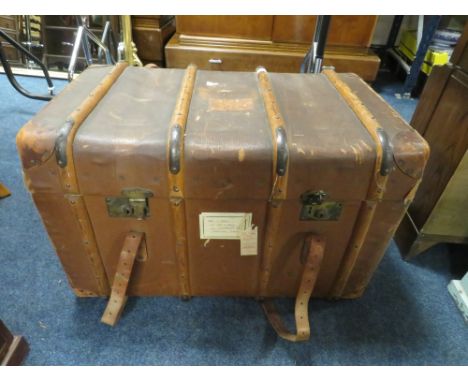 A VINTAGE BANDED PACING TRUNK