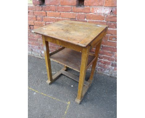 A VINTAGE / RETRO STYLE WOODEN SCHOOL DESK