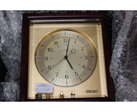 Seiko Marine Quartz chronometer, serial No. 10306 QM.20 Theo Fennell