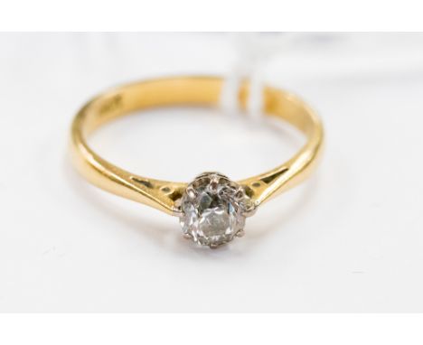 A diamond solitaire 18 ct yellow gold ring, round old brilliant cut diamond, approx. 0.5 ct, ring size R  