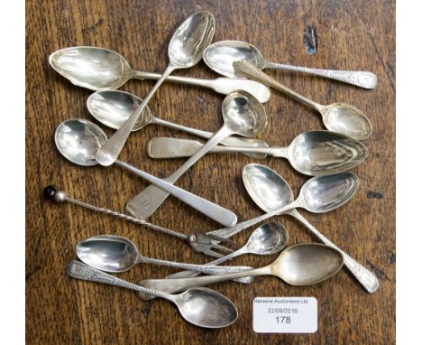 Assorted silver teaspoons, a silver mustard spoon and a silver pickle fork, approx. 133.7 grms / 4.30 ozt