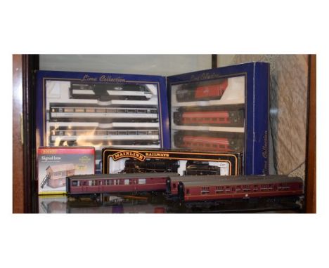 Model Railway - Various makers - Mainline OO gauge loco and tender, Lima Virgin coach set, similar G.W.R. set etc   Condition