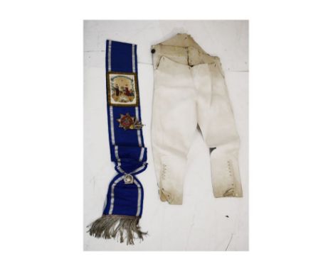 Pair of off-white leather breeches, together with an Oddfellows sash   Condition: 