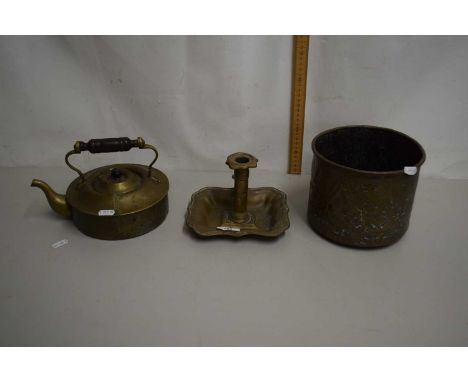 Brass kettle, chamber stick and jardiniere (3)
