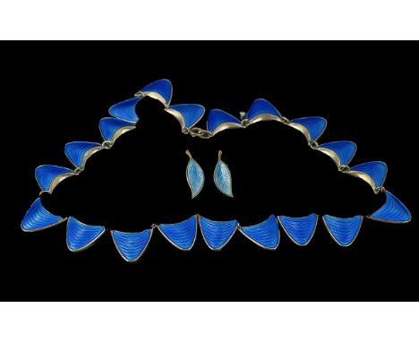 Theodor Olsens - Norway - Fine Vintage Sterling Silver and Guilloche Enamel Necklace and Pair of Earrings, with original disp