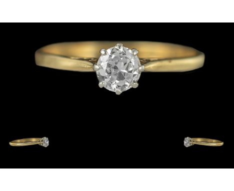 Ladies 18ct Gold Pleasing Single Stone Diamond Set Ring - Marked 18ct And Platinum To Interior Of Shank. The Round Faceted Di