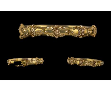 Edwardian Period 1901 - 1910 Excellent 9ct Gold Ladies Hinged Bangle with safety chain, full hallmark to interior of bangle, 