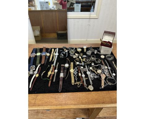 Large Collection of Gentleman and Ladies Wristwatches, bracelet and leather straps, makes to include Daniel Hechter, Atlas, O