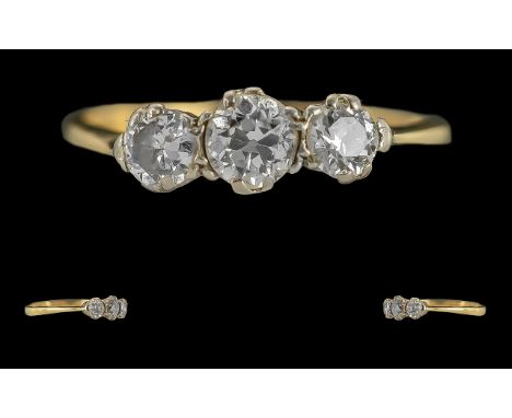 Ladies 18ct Gold Three Stone Diamond Set Ring, marked 18ct and platinum to interior of shank, the 3 cushion cut diamonds of g