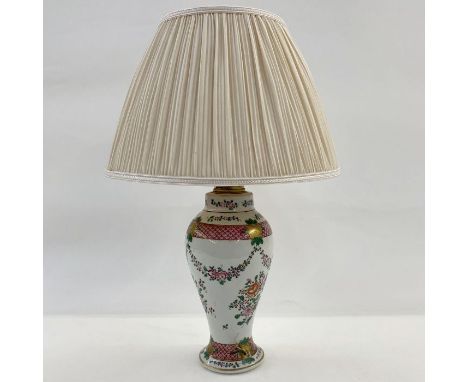 Chinese-style, probably Samson, porcelain inverse baluster vase table lamp&nbsp;in famille rose colours, 25cm high&nbsp;