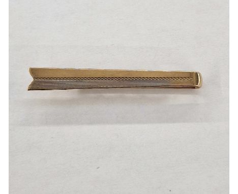 9ct gold tie clip, engine-turned, 6.8g approx.&nbsp;