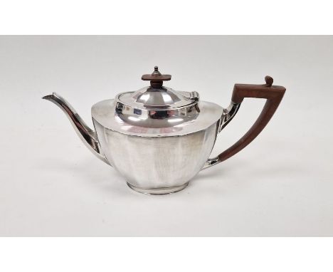 Mappin &amp; Webb silver teapot, oval and panelled, Sheffield 1930, 17.5ozt approx.&nbsp;