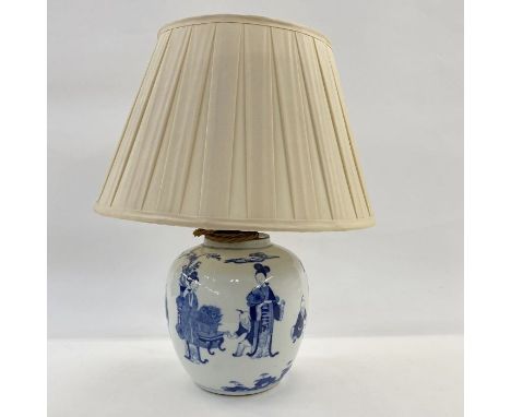 Chinese porcelain ginger jar&nbsp;fitted as a table lamp, ovoid and painted in underglaze blue with figures playing go and in