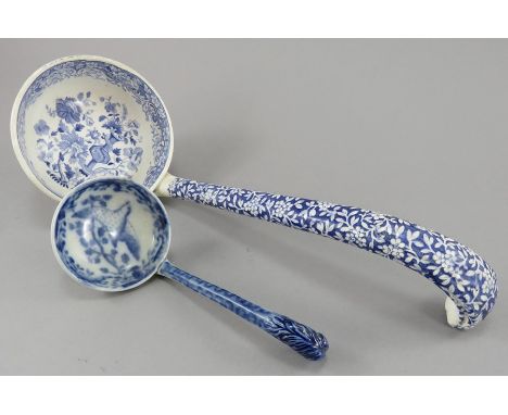 Two early nineteenth century blue and white transfer-printed ladles, c.1820-30. Comprising: An Ornithological series sauce la