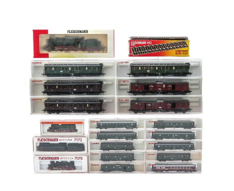 Including locomotives and wagons from Fleischmann.