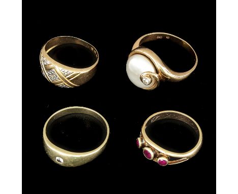 Including set with brilliant cut diamonds, largest ring size is 18, total weight is 14 grams.