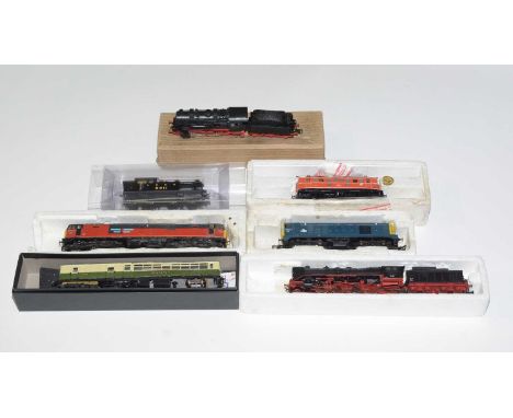 Seven assorted 00-gauge locomotives, to include: LNER 8011 Oxford, Tenshodo, Rivarossi, Fleischmann 562048, and more, in vari