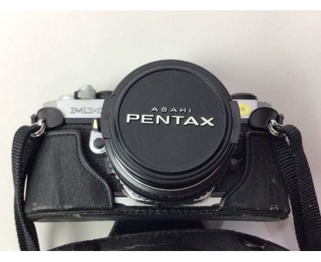ASAHI PENTAX CAMERA, WITH TWO POLAROID 1000 CAMERAS  the Polaroid cameras in original boxes