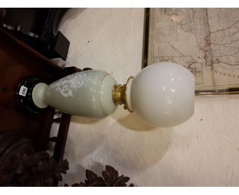 ANTIQUE GREEN & WHITE CERAMIC OIL LAMP