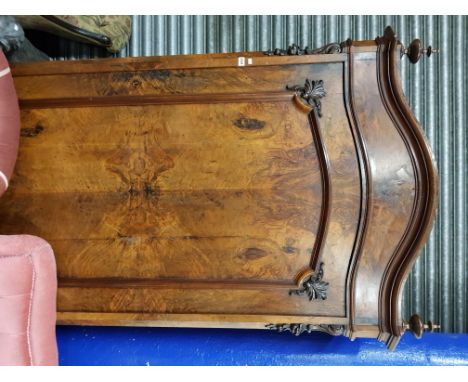 VICTORIAN BURR WALNUT WARDROBE