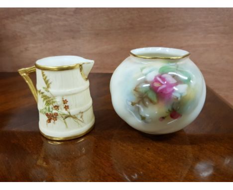 2 PIECES OF ROYAL WORCESTER