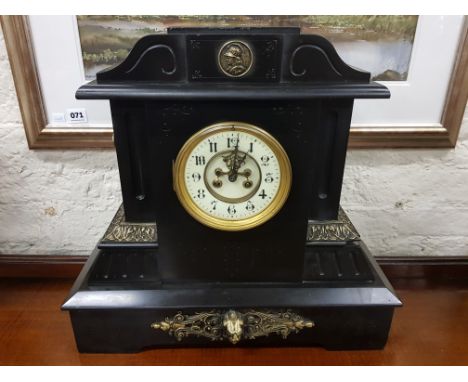 LARGE VICTORIAN SLATE & GILT METAL MANTLE CLOCK