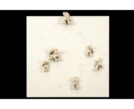 Daisy Boman mixed media with ceramic figures - signed on the back ||BOMAN DAISY (° 1948) werk in gemengde techniek met typisc