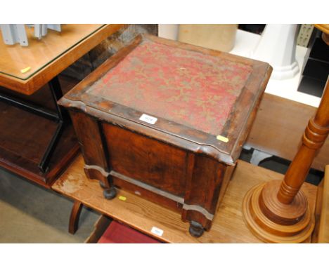 A Victorian box commode
