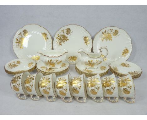HAMMERSLEY &amp; CO GOLDEN GLORY PART TEA SERVICE, 29 PIECES - reportedly used by the caterers at The Shire Hall in Shrewsbur