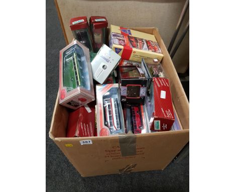 LARGE BOX LOT OF MODEL BUSES, CARS, TRUCKS ETC
