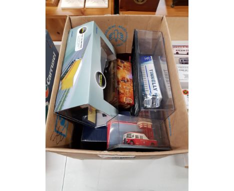 BOX LOT OF MODEL CARS &amp; BUSES ETC