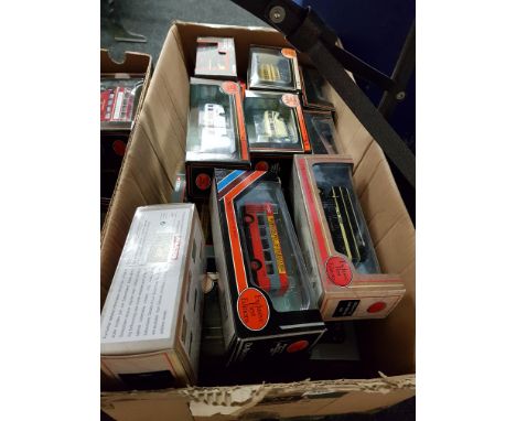 LARGE BOX LOT OF MODEL CARS, BUSES, TRUCKS ETC 