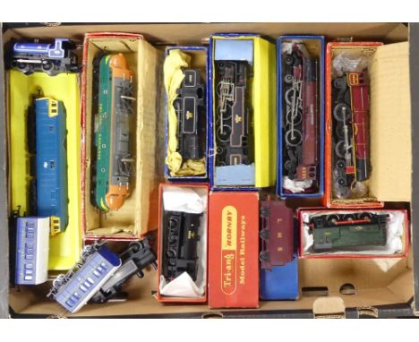 Collection of Hornby, Tri-ang and Hornby Dublo OO Gauge locomotives to include Caledonian Carrier 314 with carriages, BR Hyme