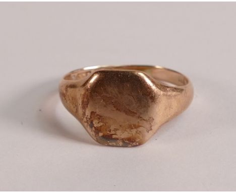 9ct gold signet ring, weight 3.21g, shank bent.