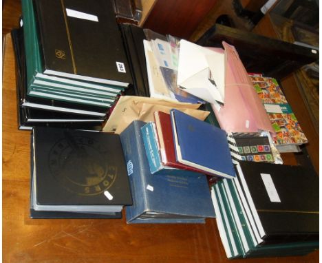 Extensive stamp collection with postal history, ex-collectors lot. QV to EII Great Britain, Empire and Commonwealth, Europe a