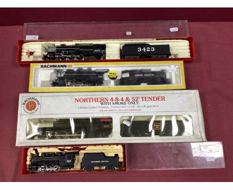 Four HO scale American outline steam locomotives and tenders by Bachmann and Rivarossi, including Bachmann CB&amp;Q Northern 