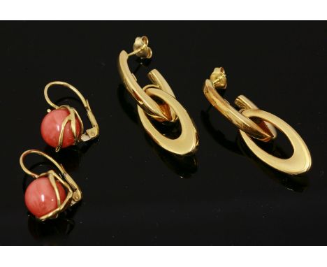 A pair of gold drop earrings,with interlocking ellipse shapes to post and butterfly fittings,together with a pair of gold and