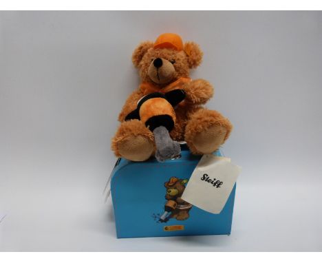 Steiff 'Road Worker' 111907 teddy bear, in original suitcase box