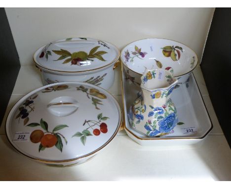 Royal Worcester Evesham and Astley pattern oven and table ware and a Mason's Regency pattern jug