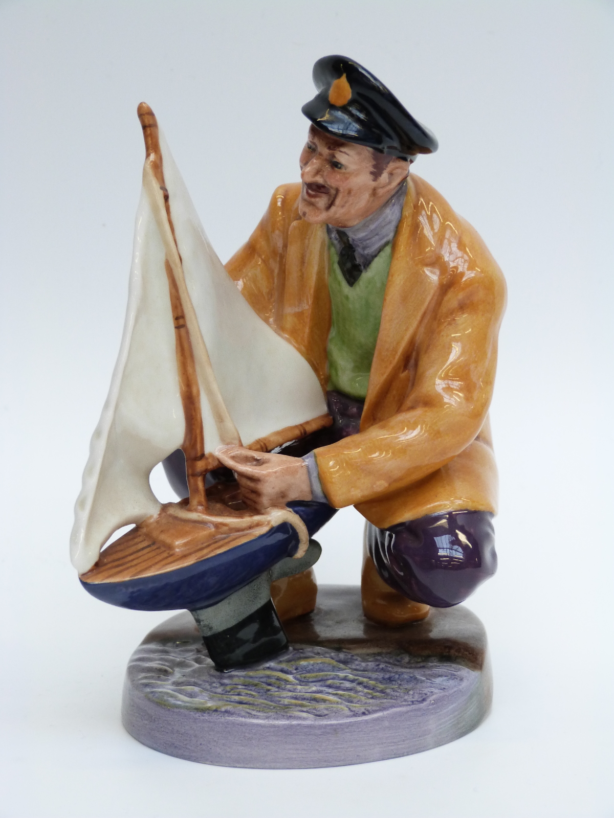 Royal Doulton figure Sailor's Holiday HN2442