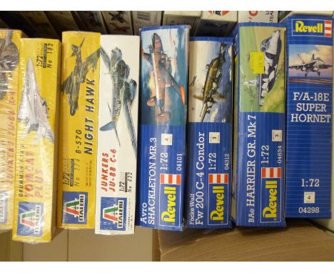 Nine Revell and Italeri 1:72 scale model aircraft kits, all in original boxes, some sealed