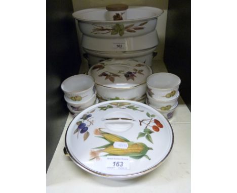 Royal Worcester Evesham pattern tureens and tableware