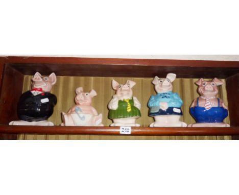 Nat West pig family money boxes  by Wade (5)