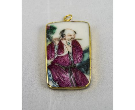 18/19thC Chinese Porcelain Pendant Mounted In High Carat Gold, Probably Kangxi Period Fragment Depicting An Elder Playing The