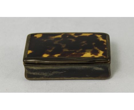 George III Tortoiseshell Hinged Rectangle Shaped Snuff Box. 2.5 Inches Diameter. In Excellent Condition. 