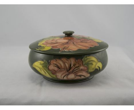 Moorcroft Lidded Powder Bowl ' Coral Hibiscus ' Pattern on Green Ground. Date 15.9.01. 3.75 Inches High, 7 Inches Diameter. R
