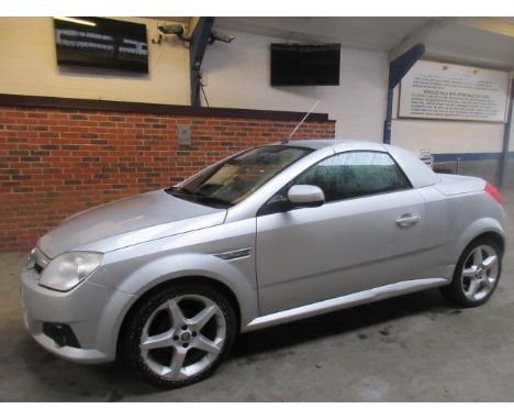 Make &amp; Model: Vauxhall Tigra ExclusivDate of Reg: FP07 NSJColour: Silvercc: 1796MoT: 20-10-2021Fuel Type: PETROLMileage: 