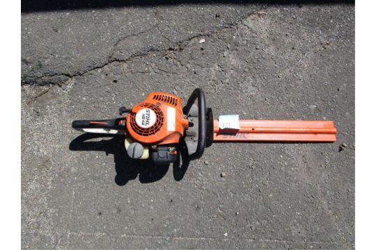 stihl gas hedge trimmer