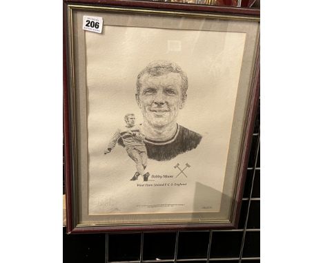 LTD EDITION PRINT TO COMMEMORATE THE CENTENARY OF WEST HAM UTD FOOTBALL CLUB - BOBBY MOORE