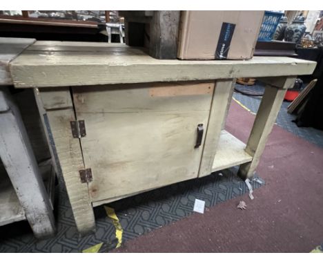WORK BENCH